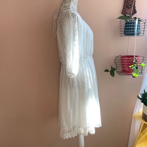 BNWT Pretty White Strappy Lacey Loose Fit Dress - Picture 2 of 11